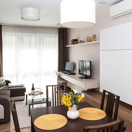 Liszt Apartman Gyor Bagian luar foto